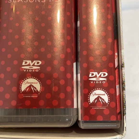 I Love Lucy: The Complete Series (DVD, 2015, 33-Disc Set)-194 total episodes - Picture 3 of 6